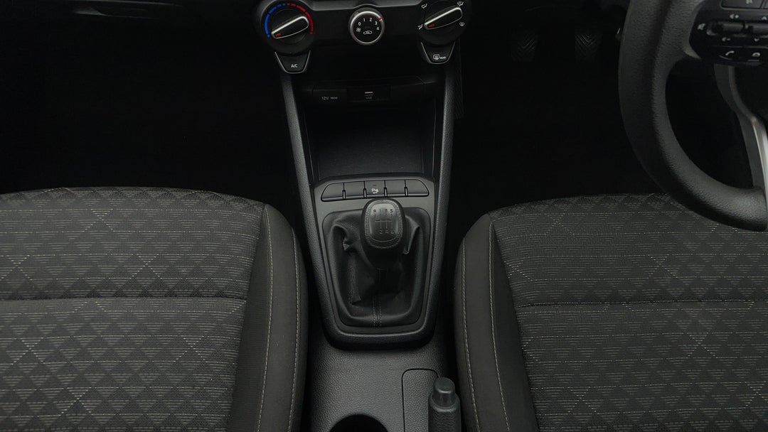 2021 Kia Rio S, Manual, 55104 km, Gear Lever 