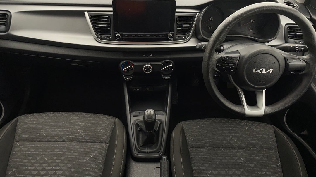 2021 Kia Rio S, Manual, 55104 km, Center Console