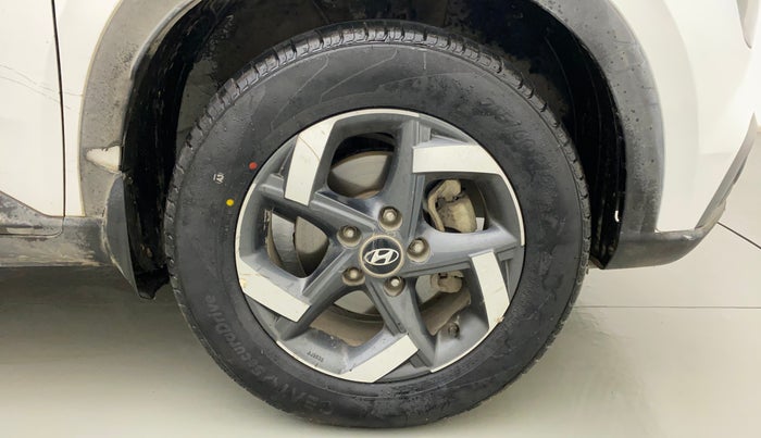 2019 Hyundai VENUE SX 1.0 (O) TURBO, Petrol, Manual, 65,989 km, Right Front Wheel
