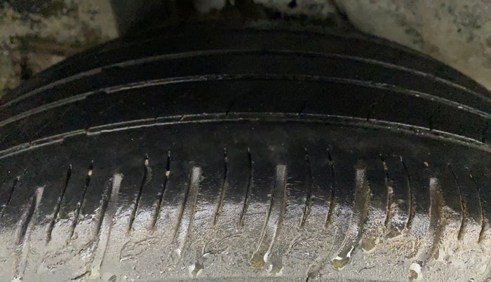 2019 Hyundai VENUE SX 1.0 (O) TURBO, Petrol, Manual, 65,989 km, Right Rear Tyre Tread