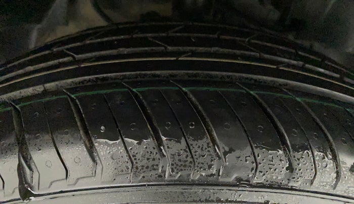 2021 Tata NEXON XM SUNROOF PETROL, Petrol, Manual, 38,885 km, Right Front Tyre Tread