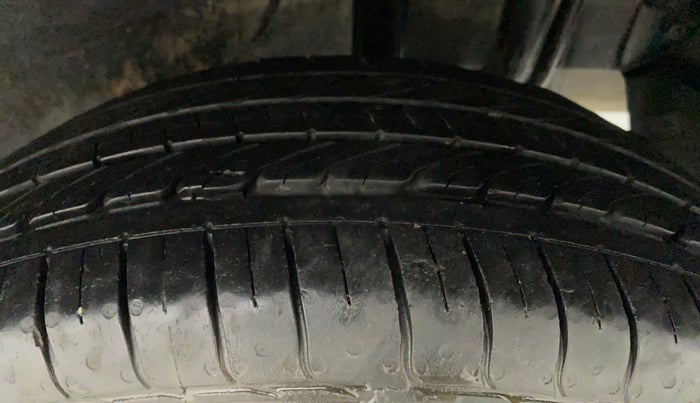 2021 Tata NEXON XM SUNROOF PETROL, Petrol, Manual, 38,885 km, Left Rear Tyre Tread