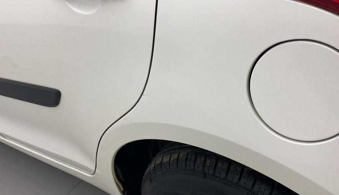 2017 Maruti Swift VXI, Petrol, Manual, 52,616 km, Left quarter panel - Minor scratches