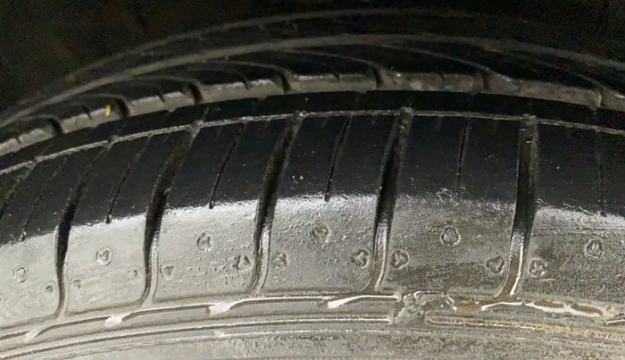 2014 Honda City VX MT PETROL, Petrol, Manual, 53,199 km, Right Front Tyre Tread