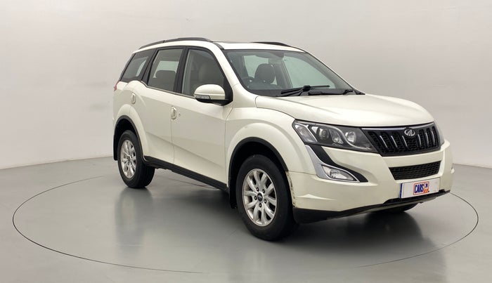 2017 Mahindra XUV500 W10 AT FWD, Diesel, Automatic, 68,721 km, Right Front Diagonal