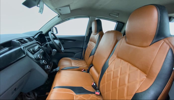 2017 Mahindra KUV 100 NXT K4+ 6S, Petrol, Manual, 40,676 km, Right Side Front Door Cabin
