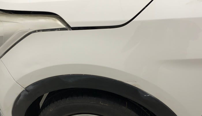 2016 Hyundai Creta E PLUS 1.6 PETROL, CNG, Manual, 85,035 km, Left fender - Minor scratches
