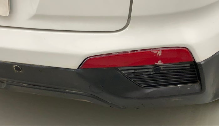 2016 Hyundai Creta E PLUS 1.6 PETROL, CNG, Manual, 85,035 km, Infotainment system - Parking sensor not working