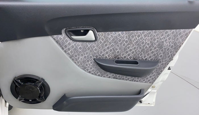 2018 Maruti Alto 800 LXI, Petrol, Manual, 20,735 km, Driver Side Door Panels Control