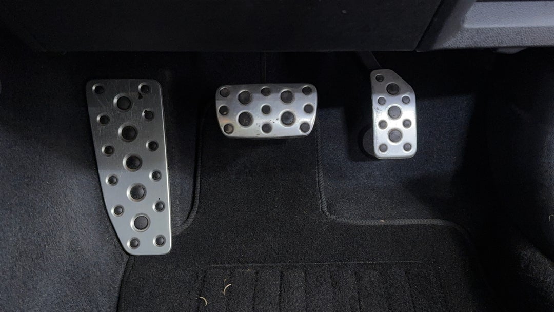 Pedals and Footmat