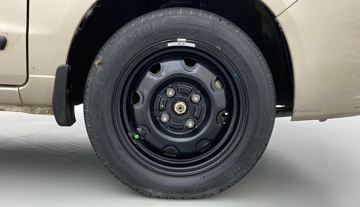 2012 Maruti Alto K10 VXI P, Petrol, Manual, 30,672 km, Right Front Wheel