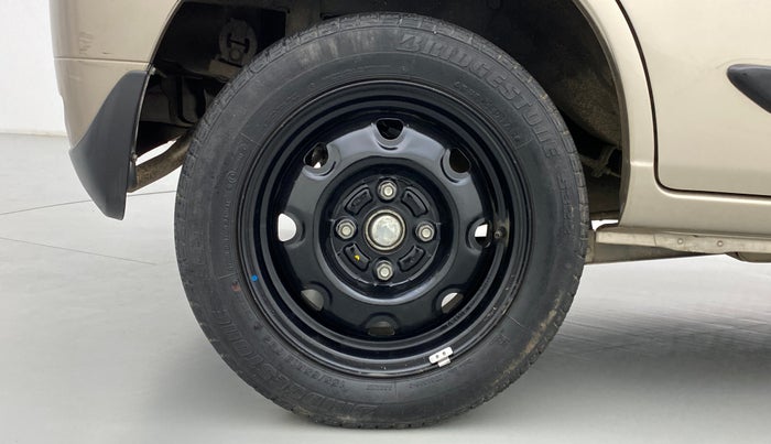 2012 Maruti Alto K10 VXI P, Petrol, Manual, 30,672 km, Right Rear Wheel