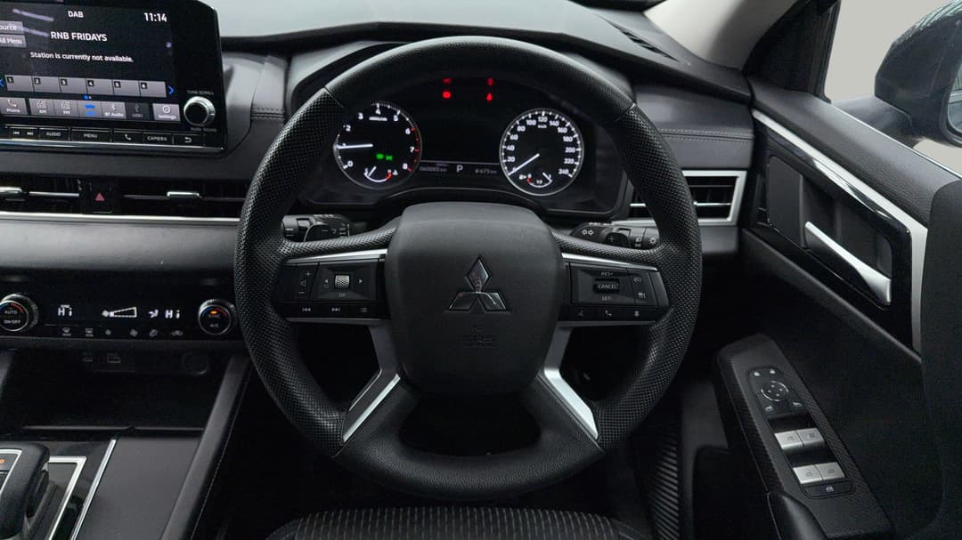 2024 Mitsubishi Outlander Es 5 Seat (2WD), Automatic, 60085 km, Steering Wheel Close-up