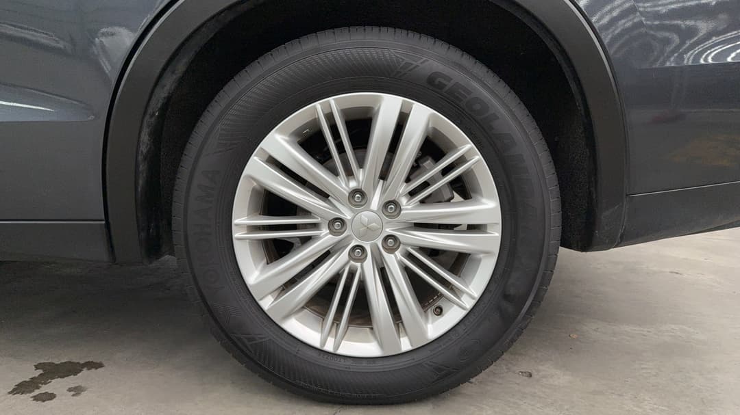 2024 Mitsubishi Outlander Es 5 Seat (2WD), Automatic, 60085 km, Left Rear Wheel