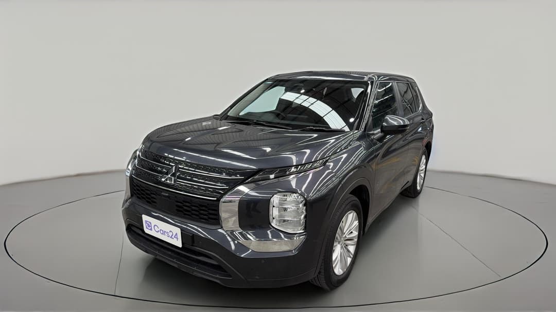 2024 Mitsubishi Outlander Es 5 Seat (2WD), Automatic, 60085 km, Left Front Diagonal (45- Degree) View