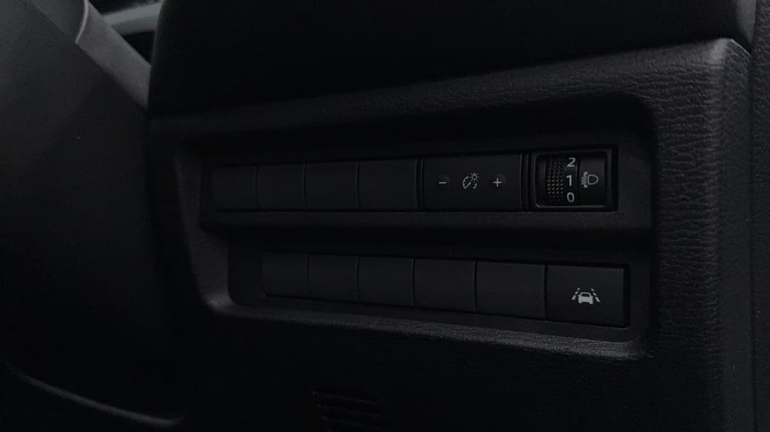 2024 Mitsubishi Outlander Es 5 Seat (2WD), Automatic, 60085 km, Utility Switches/Buttons