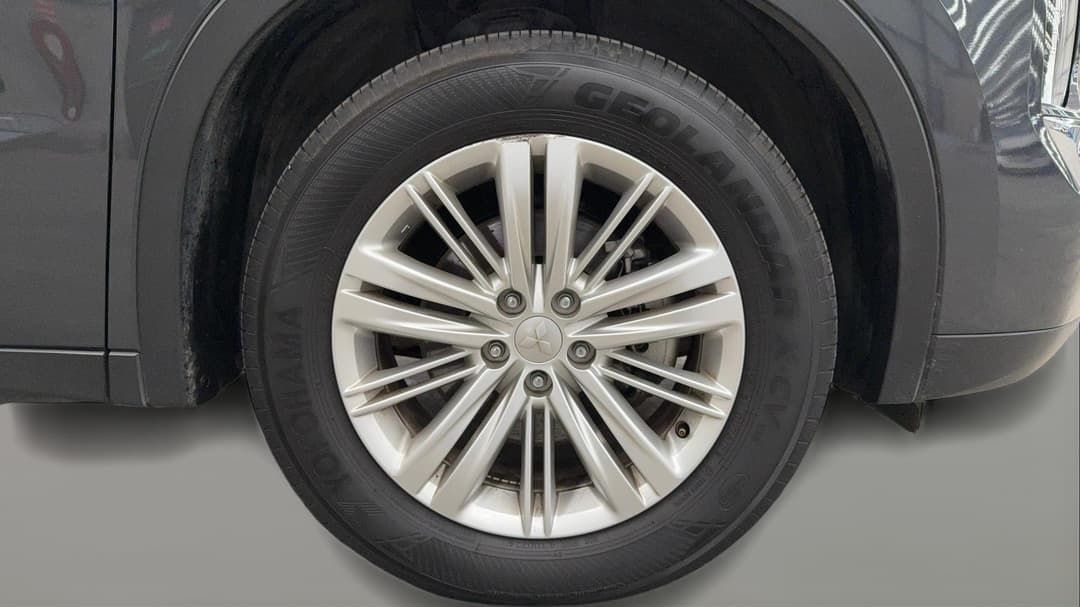 2024 Mitsubishi Outlander Es 5 Seat (2WD), Automatic, 60085 km, Right Front Wheel