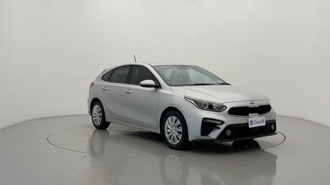 Right Front Diagonal (45- Degree) View