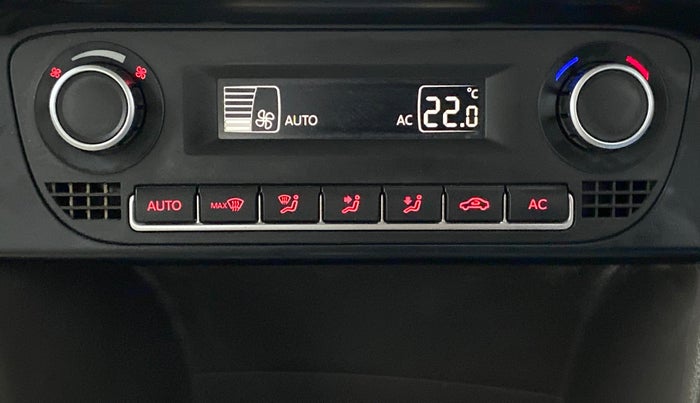 2013 Volkswagen Vento COMFORTLINE TSI AT PETROL, Petrol, Automatic, 31,009 km, Automatic Climate Control