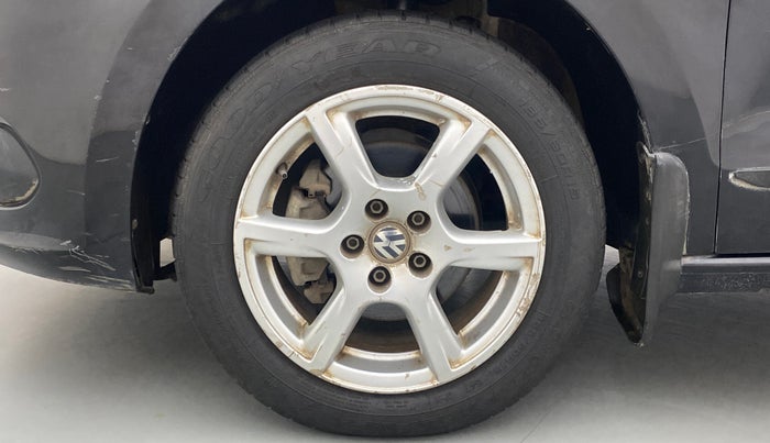 2013 Volkswagen Vento COMFORTLINE TSI AT PETROL, Petrol, Automatic, 31,009 km, Left Front Wheel