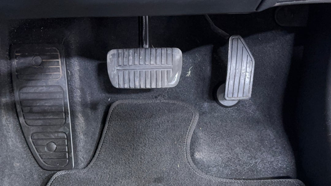 Pedals and Footmat