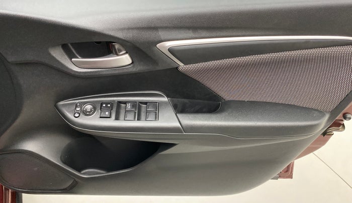 2018 Honda WR-V 1.2 i-VTEC VX MT, Petrol, Manual, 22,173 km, Driver Side Door Panels Control