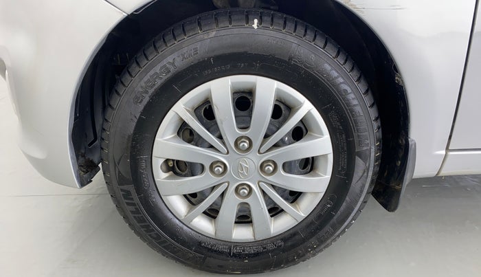 2014 Hyundai i10 SPORTZ 1.1 IRDE2, Petrol, Manual, 26,889 km, Left Front Wheel