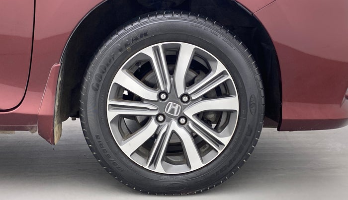 2017 Honda City V MT PETROL, Petrol, Manual, 40,683 km, Right Front Wheel