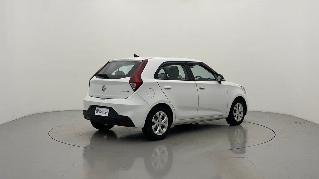 Right Back Diagonal (45- Degree) View