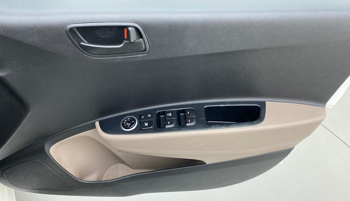 2015 Hyundai Grand i10 MAGNA 1.2 VTVT, Petrol, Manual, 20,854 km, Driver Side Door Panels Control