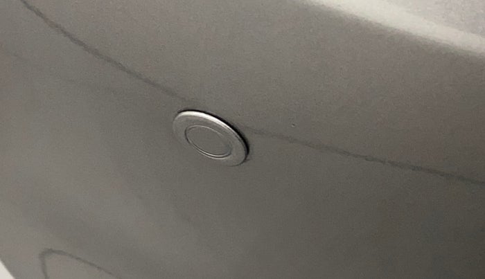 2017 Maruti Baleno ZETA PETROL 1.2, Petrol, Manual, 33,209 km, Infotainment system - Parking sensor not working