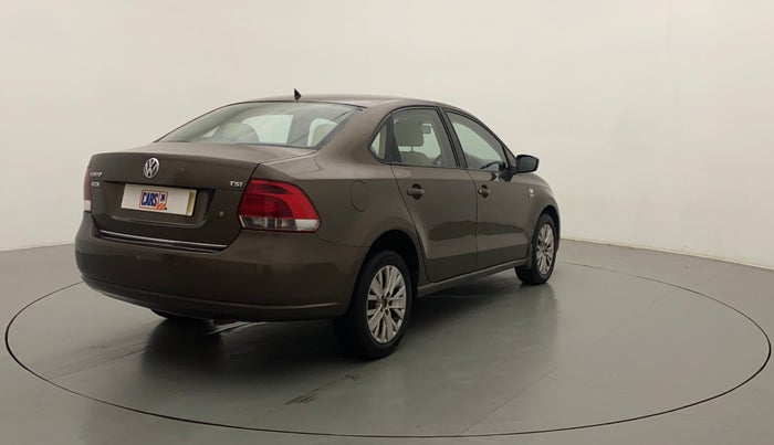 2015 Volkswagen Vento HIGHLINE PETROL AT, Petrol, Automatic, 47,698 km, Right Back Diagonal