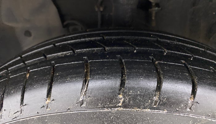 2019 Datsun Go Plus T, Petrol, Manual, 62,906 km, Left Front Tyre Tread
