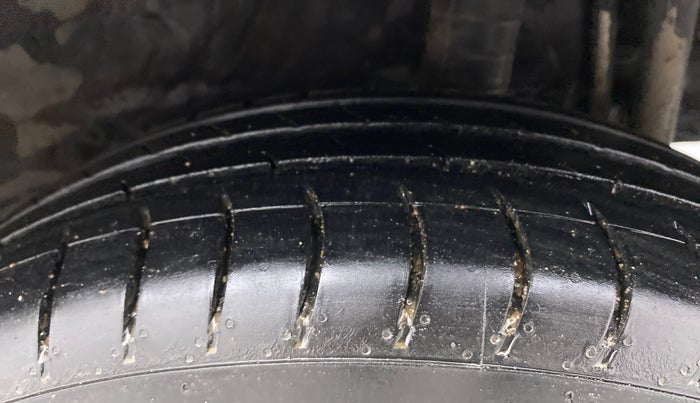2019 Datsun Go Plus T, Petrol, Manual, 62,906 km, Left Rear Tyre Tread