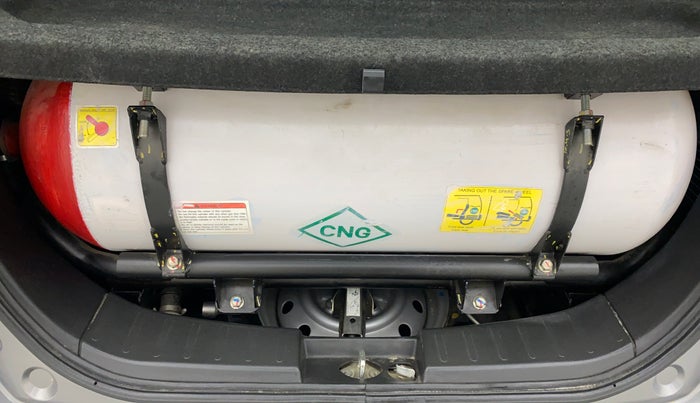 2018 Maruti Wagon R 1.0 LXI CNG, CNG, Manual, 58,543 km, Boot Inside