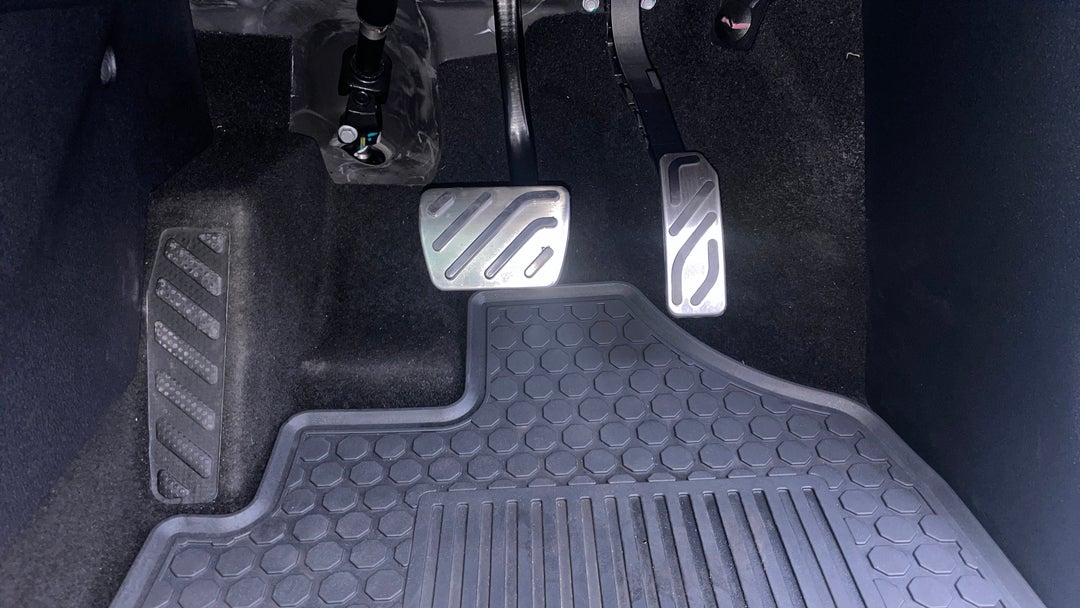 Pedals and Footmat