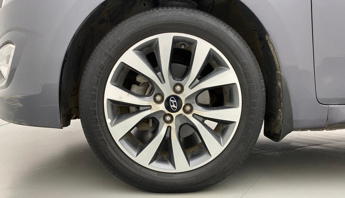 2016 Hyundai Verna FLUIDIC 1.6 SX VTVT, Petrol, Manual, 38,653 km, Left Front Wheel