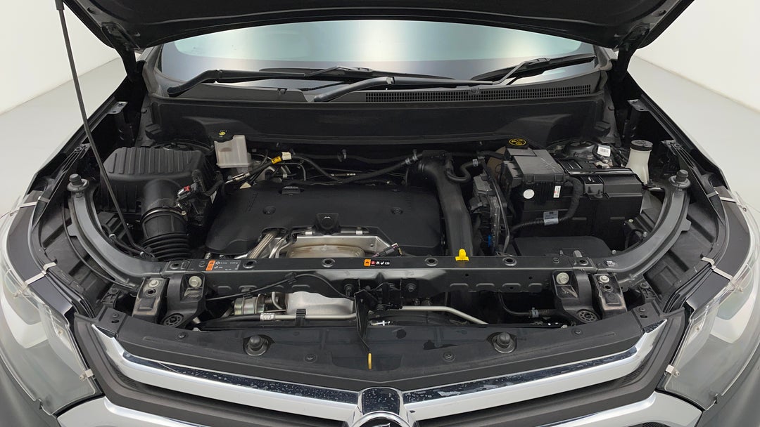 Open Bonnet (Engine)