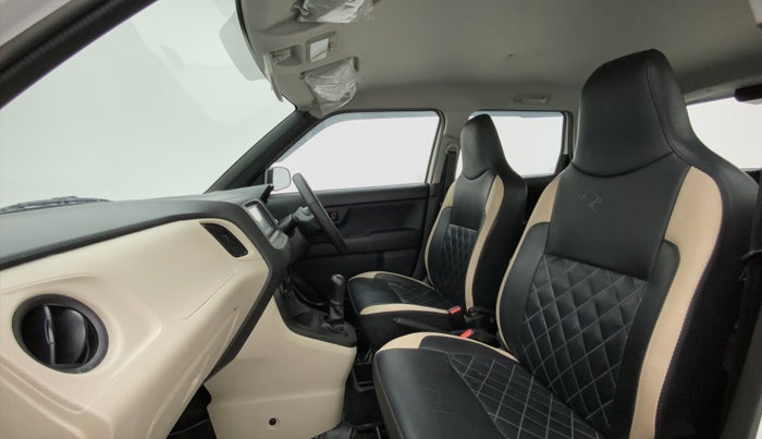 2019 Maruti New Wagon-R LXI CNG 1.0, CNG, Manual, 30,062 km, Right Side Front Door Cabin