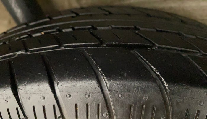 2019 Maruti New Wagon-R LXI CNG 1.0, CNG, Manual, 30,062 km, Right Rear Tyre Tread