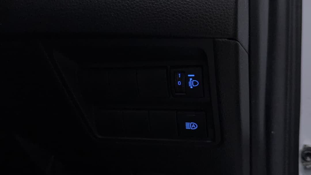 2023 Toyota Yaris Cross Gx Hybrid, Automatic, 51591 km, Utility Switches/Buttons