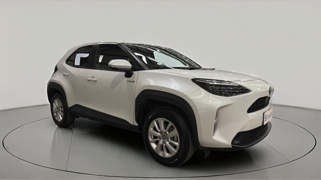 2023 Toyota Yaris Cross Gx Hybrid, Automatic, 51591 km, Right Front Diagonal (45- Degree) View