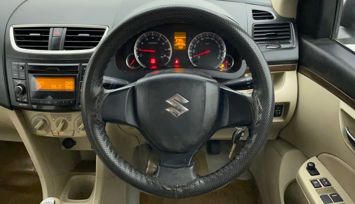 2015 Maruti Swift Dzire VXI, CNG, Manual, 1,18,645 km, Steering Wheel Close Up