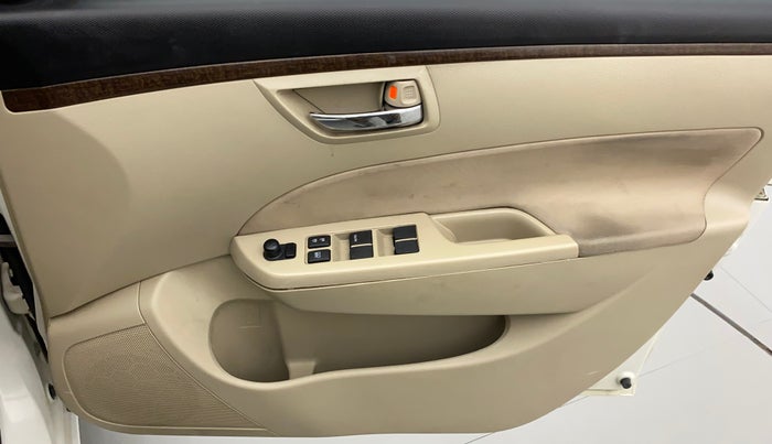 2015 Maruti Swift Dzire VXI, CNG, Manual, 1,18,645 km, Driver Side Door Panels Control