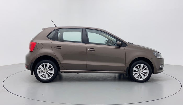 2016 Volkswagen Polo HIGHLINE1.2L PETROL, Petrol, Manual, 31,887 km, Right Side View