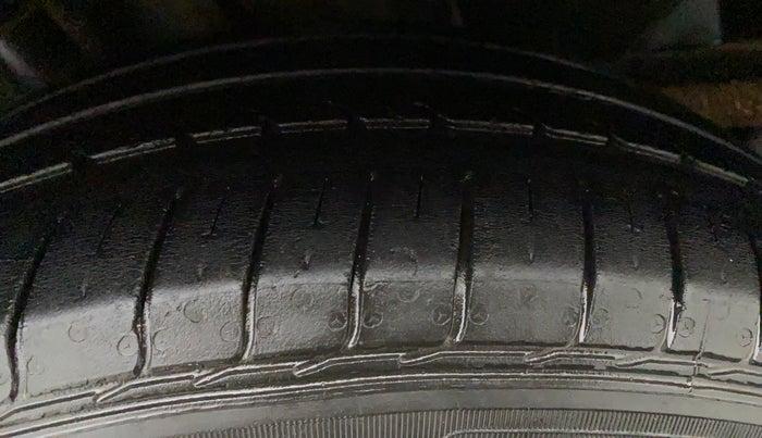 2017 Tata TIGOR XZ (O) PETROL, Petrol, Manual, 78,709 km, Left Front Tyre Tread