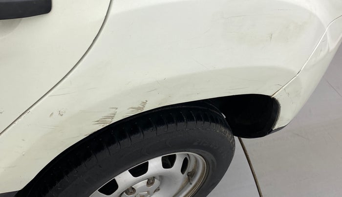 2015 Renault Duster 85 PS RXE DIESEL, Diesel, Manual, 90,602 km, Left quarter panel - Minor scratches