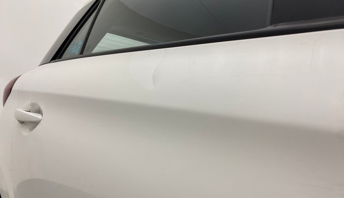 2016 Hyundai Elite i20 SPORTZ 1.2, Petrol, Manual, 87,312 km, Right rear door - Minor scratches