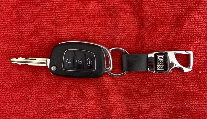 2016 Hyundai Elite i20 SPORTZ 1.2, Petrol, Manual, 87,312 km, Key Close Up