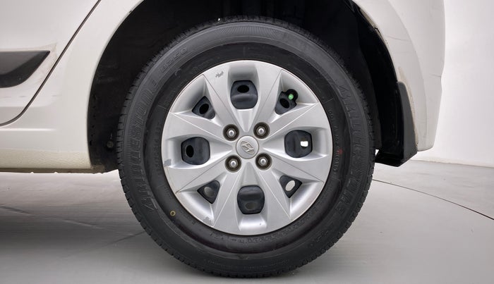 2016 Hyundai Elite i20 SPORTZ 1.2, Petrol, Manual, 87,312 km, Left Rear Wheel